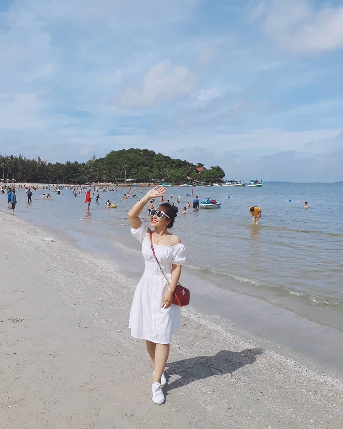 Mũi Nai Beach - Bãi tắm duy nhất trên đất liền Miền Tây